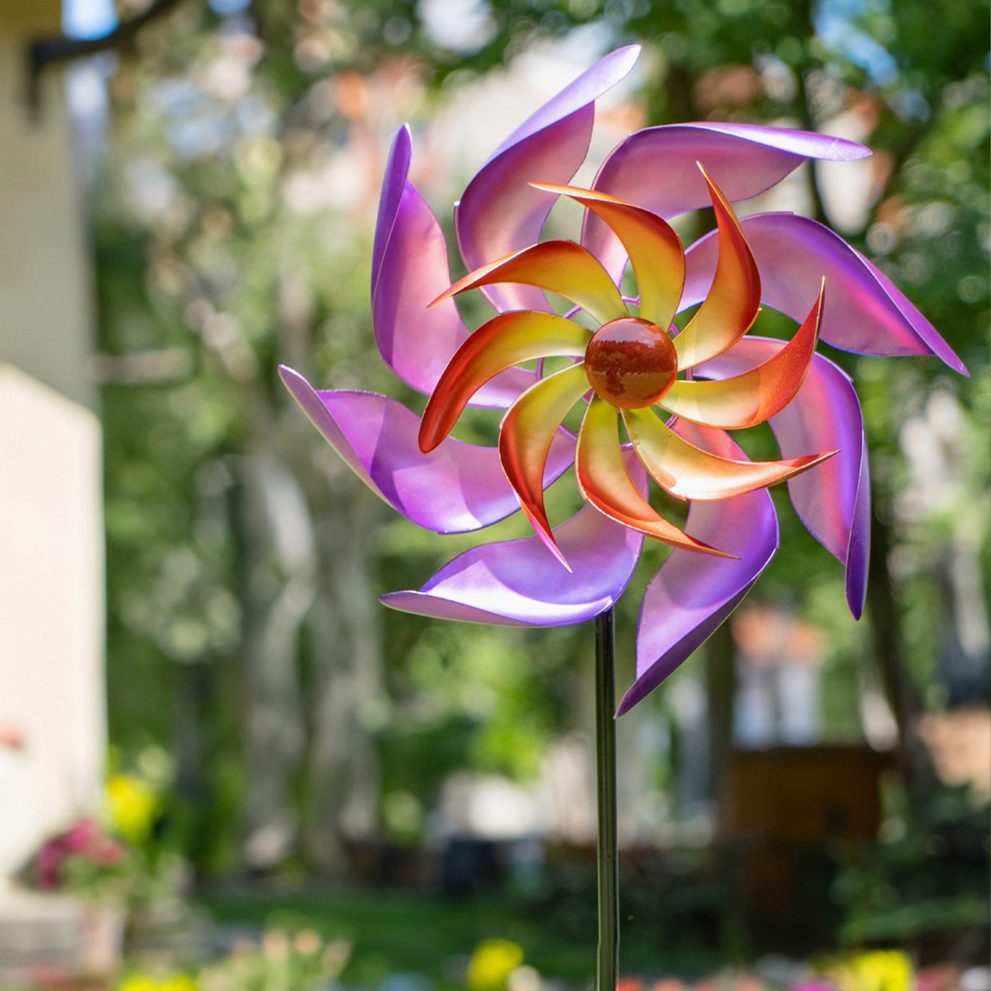 Kinetic Metal Wind Spinner, Flower Windmill, Magical Pinwheels,Yard Decor Art